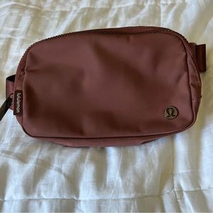 Lululemon belt bag